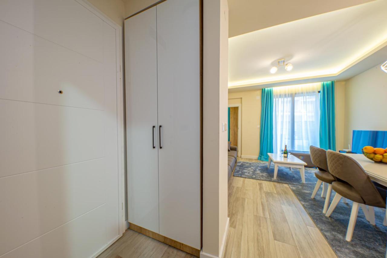 Mar Azul Apartments Petrovac Bagian luar foto