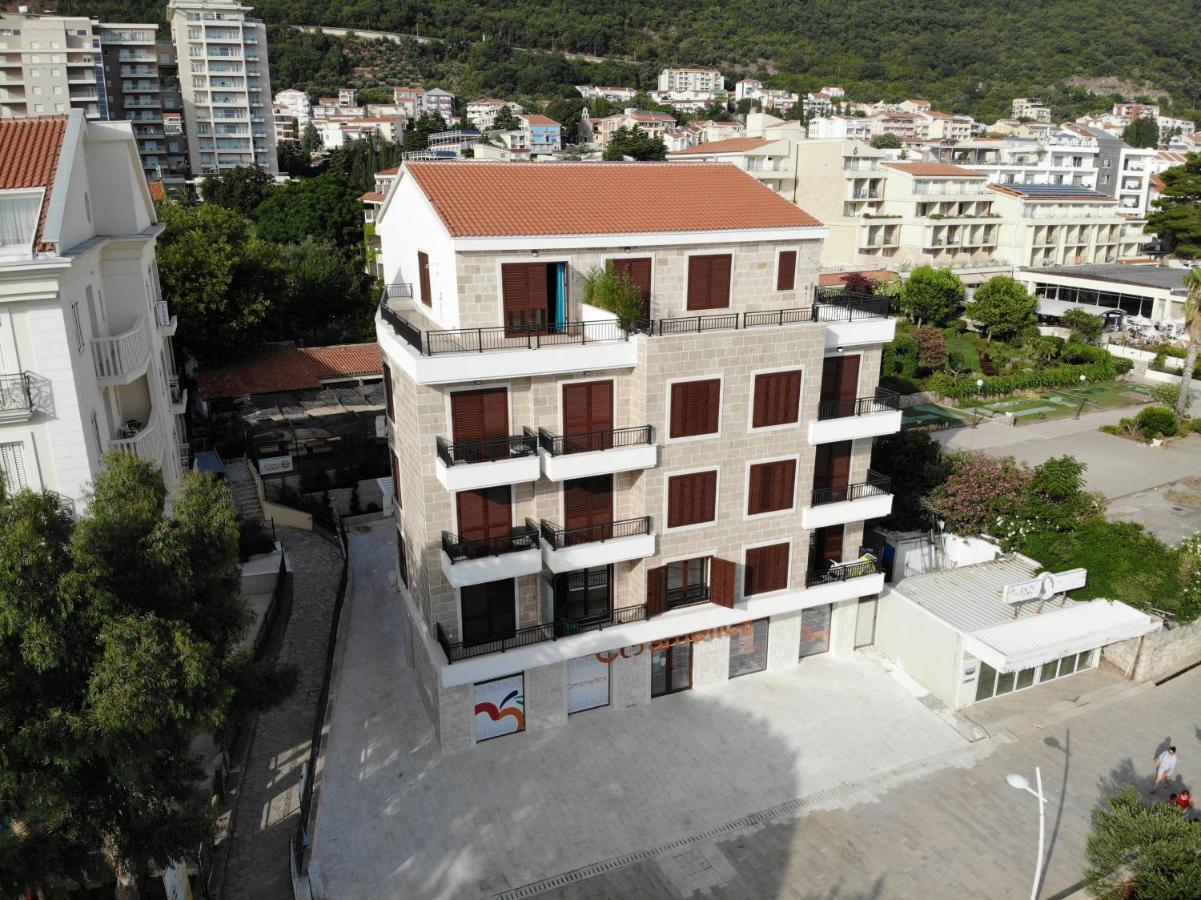 Mar Azul Apartments Petrovac Bagian luar foto