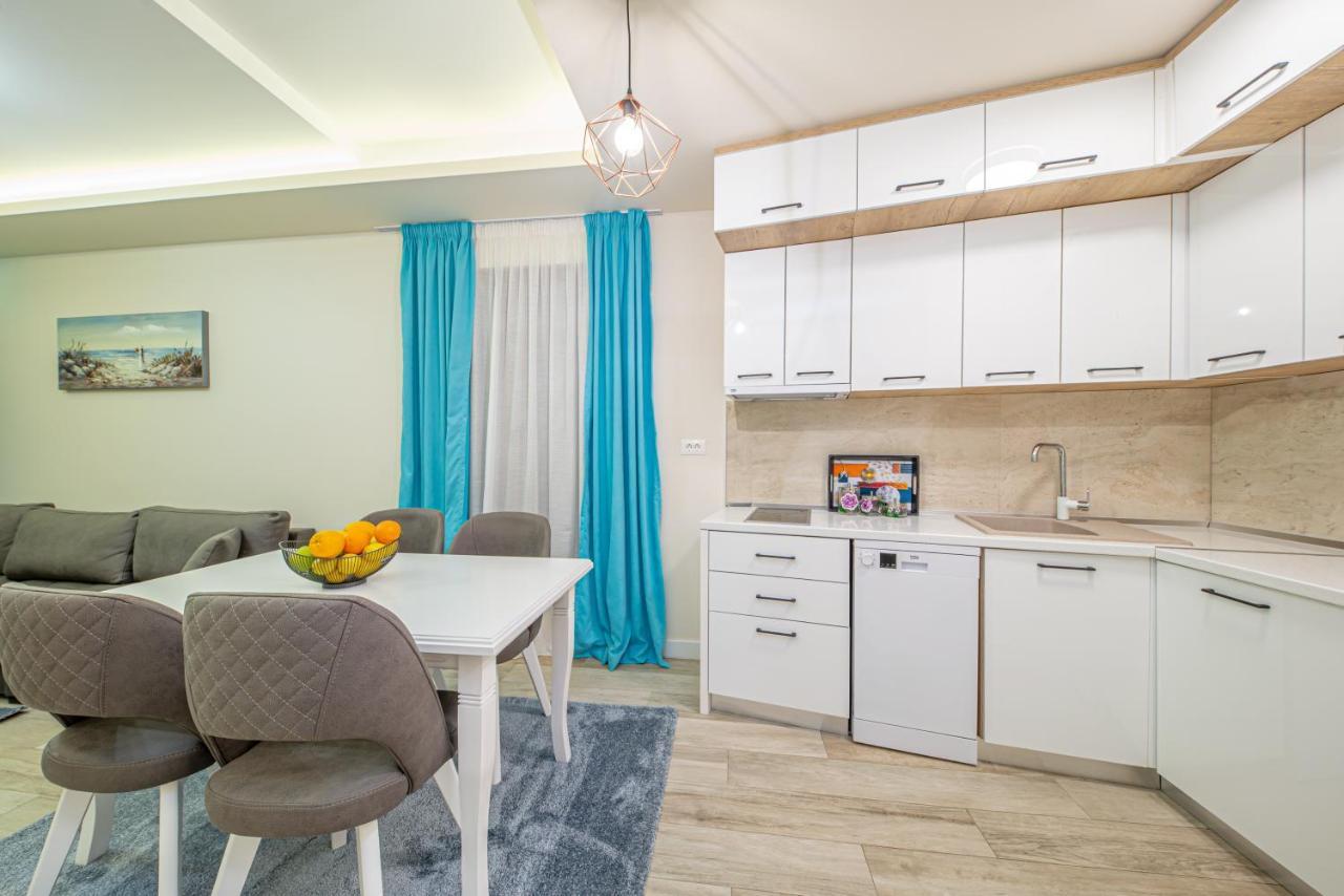 Mar Azul Apartments Petrovac Bagian luar foto
