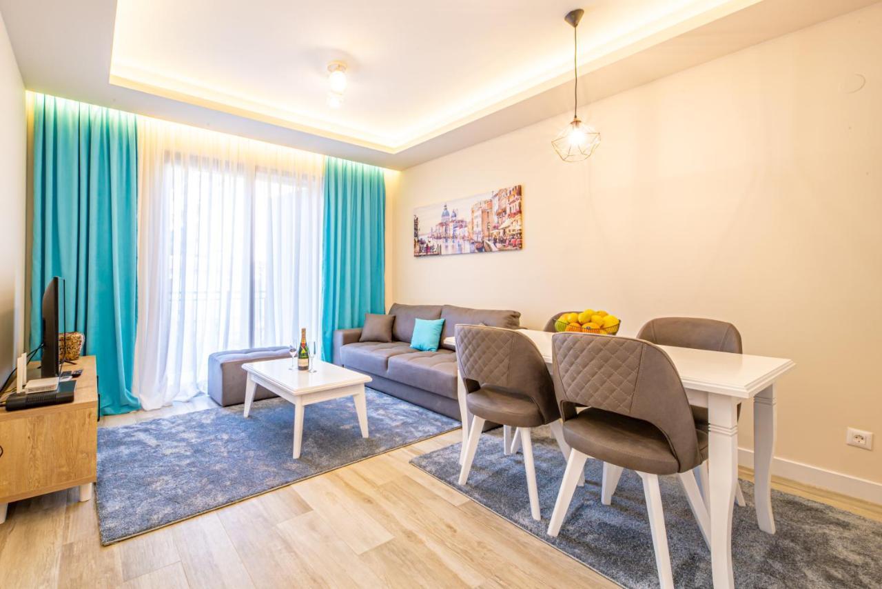 Mar Azul Apartments Petrovac Bagian luar foto