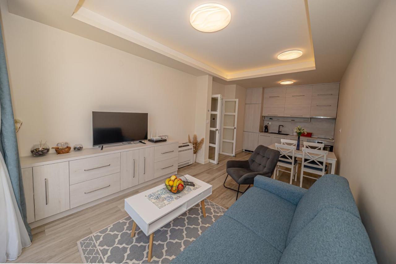 Mar Azul Apartments Petrovac Bagian luar foto